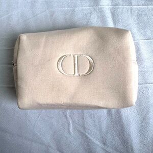 Christian Dior Blush Cream Pouch Logo Zip‎ Around Recycle materials Knit NEW